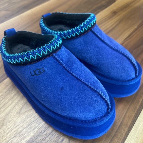 UGG Royal Blue Platform TASMAN Slippers - Picture 1 of 6
